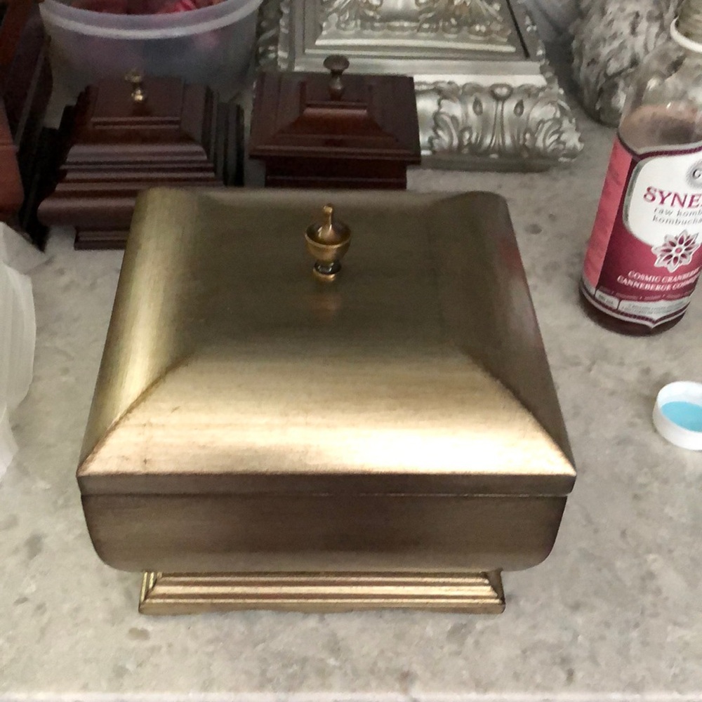 New Bombay company jewelry box